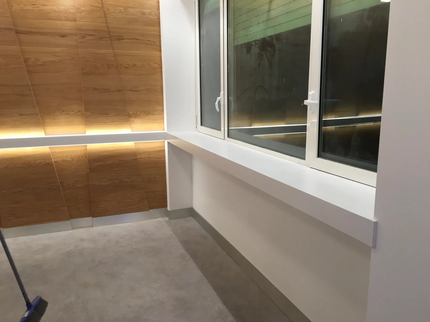 Rivestimenti e arredi bar, Villa Igea – Ancona – foto 11
