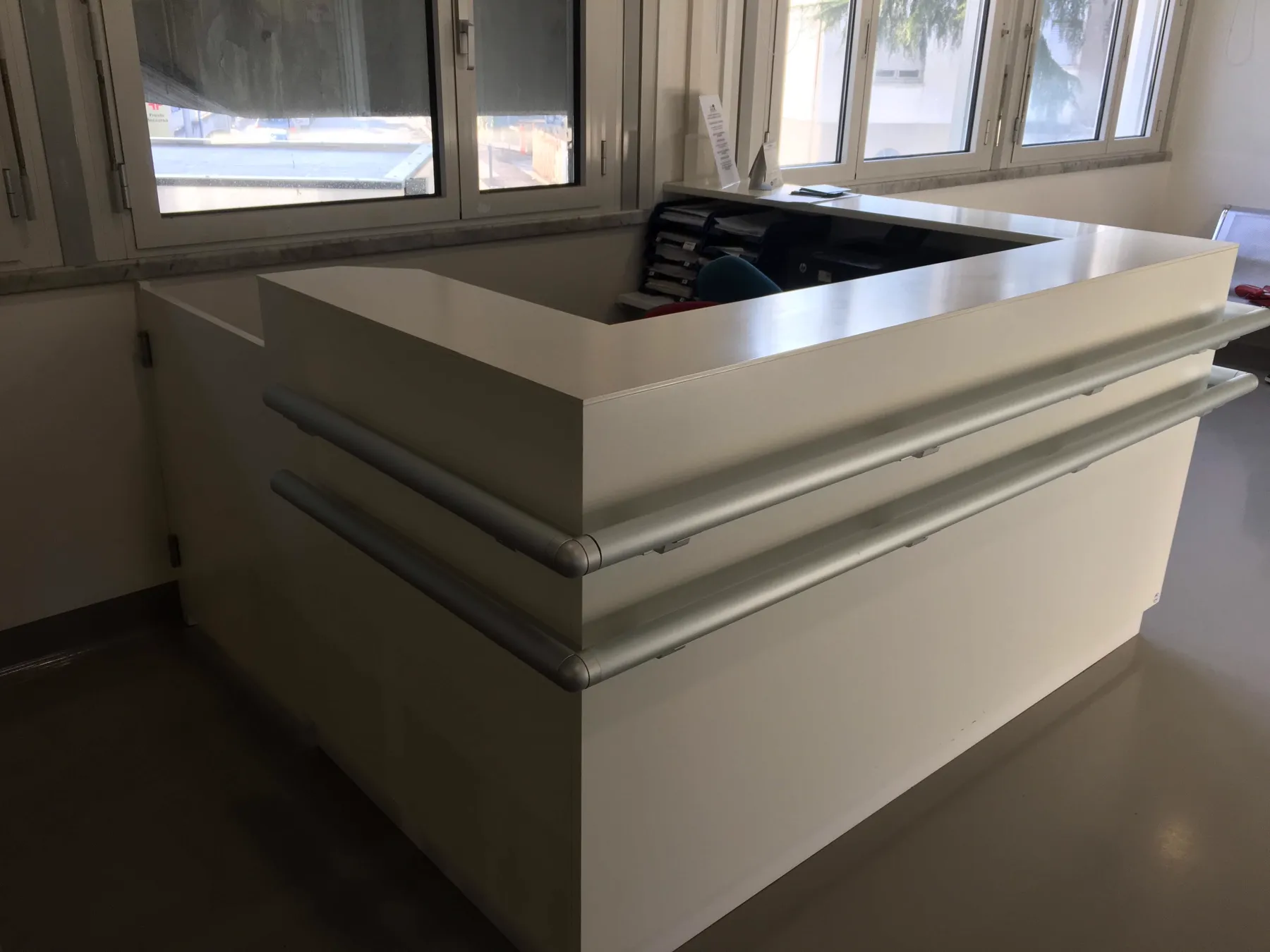 Policlinico di Abano Terme: triage, pareti e spogliatoi – foto 4