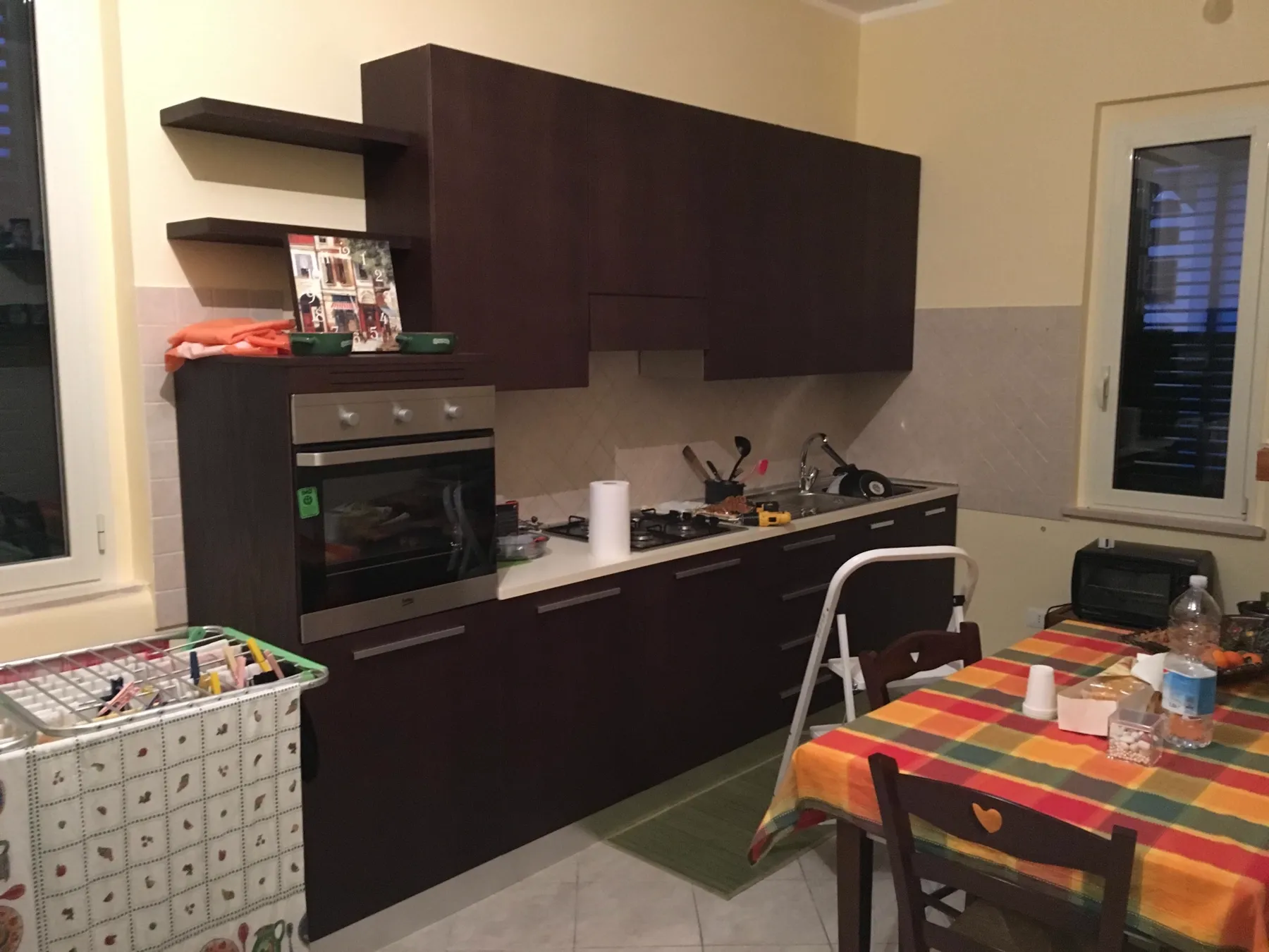 Cucina in rovere finitura wengè – foto 1
