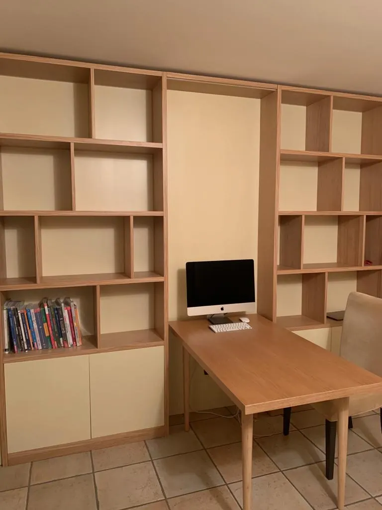 Libreria su disegno del committente – foto 4
